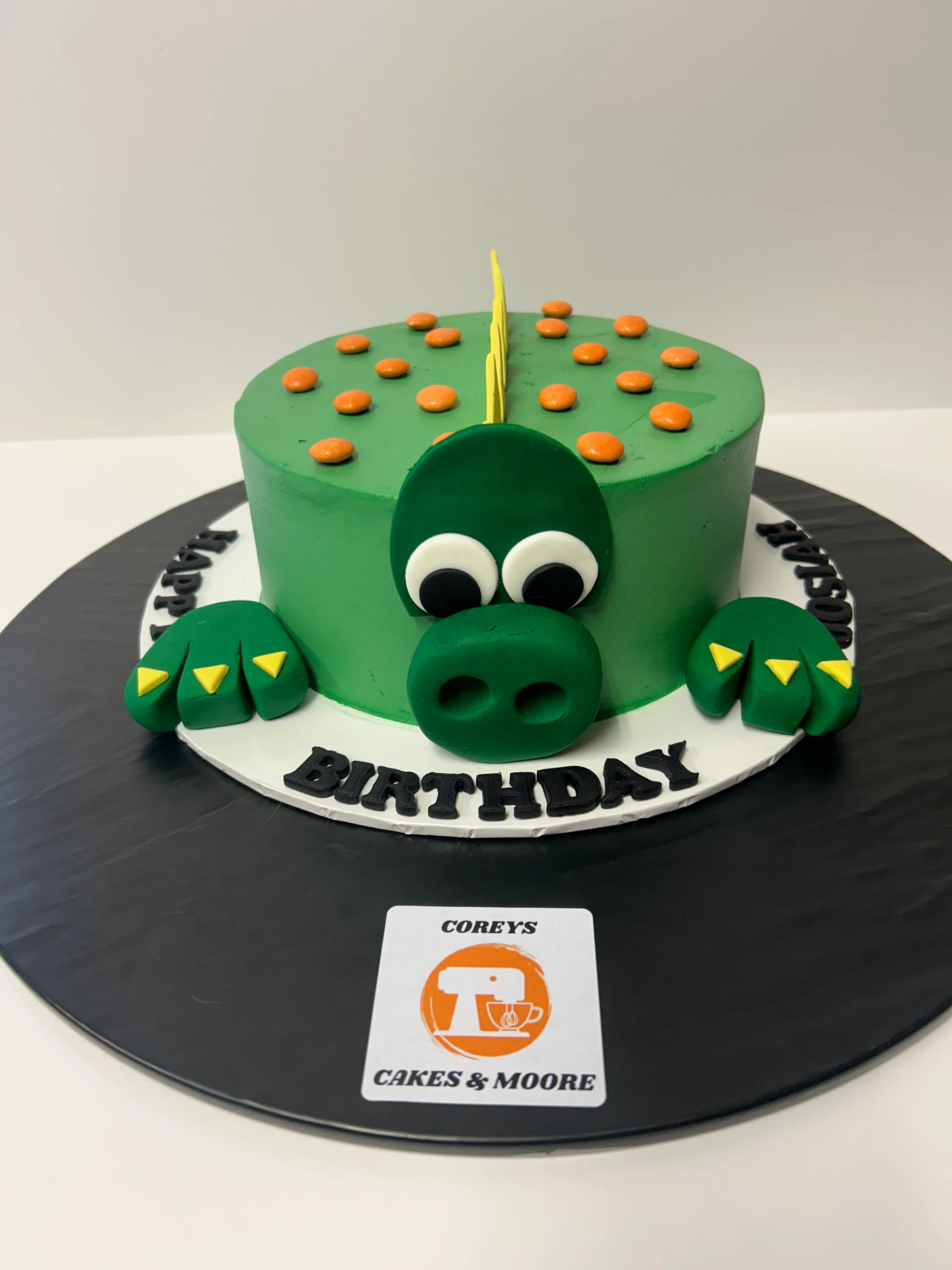 Custom cake by Corey's Cakes — gallery image 25